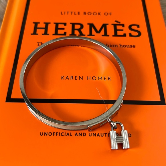 LOW START HERMES Kelly Bangle with Padlock tan Leather Silver - Picture 3 of 6